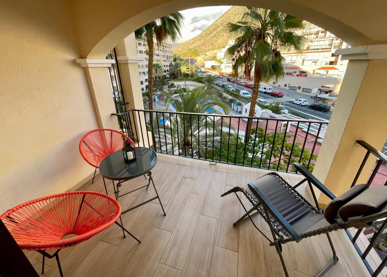 Castle Harbour Los Cristianos Beautiful Studio With Pool View Los Cristianos (Tenerife) Exterior foto
